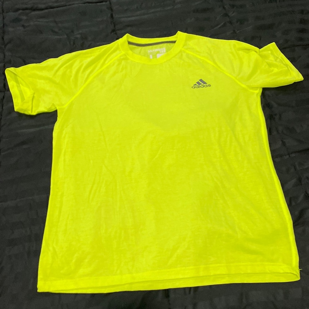 Adidas. Size L